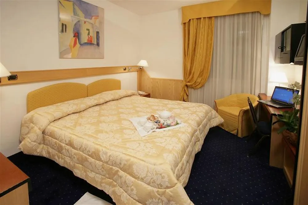 Hotel Astoria Gallarate Milan Airport Malpensa
